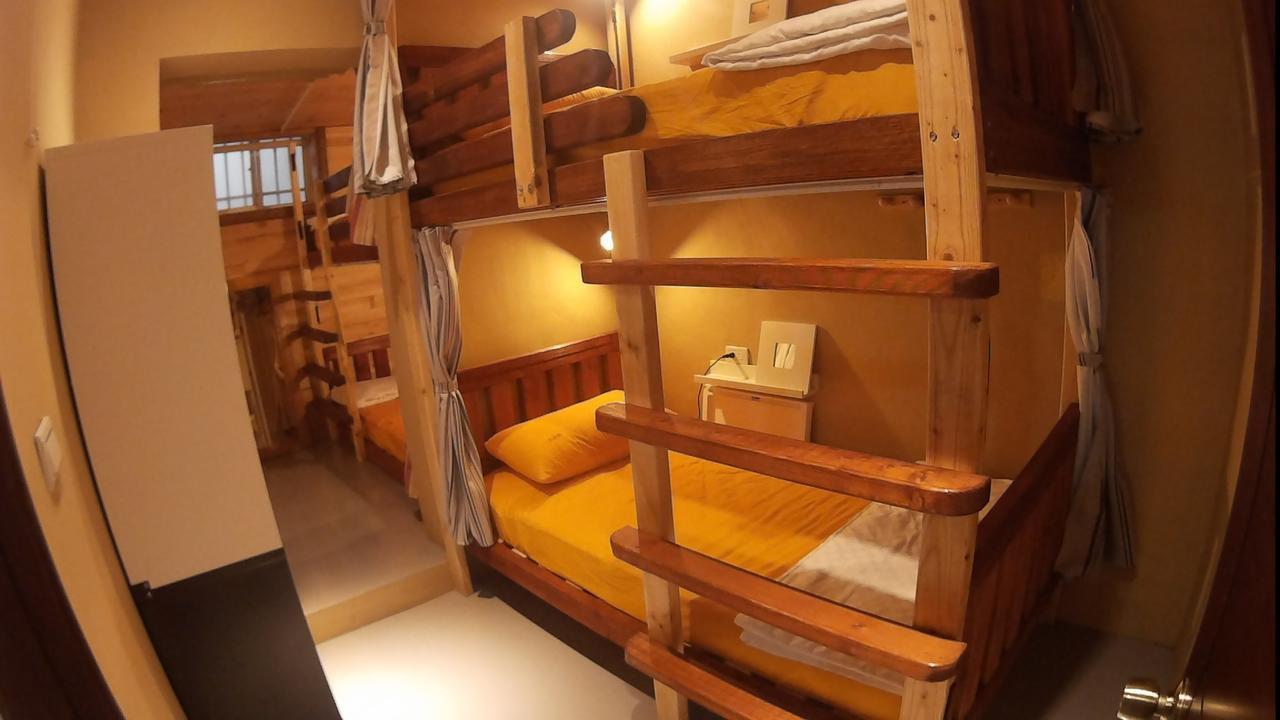 On Board Hostel Manzhou Luaran gambar